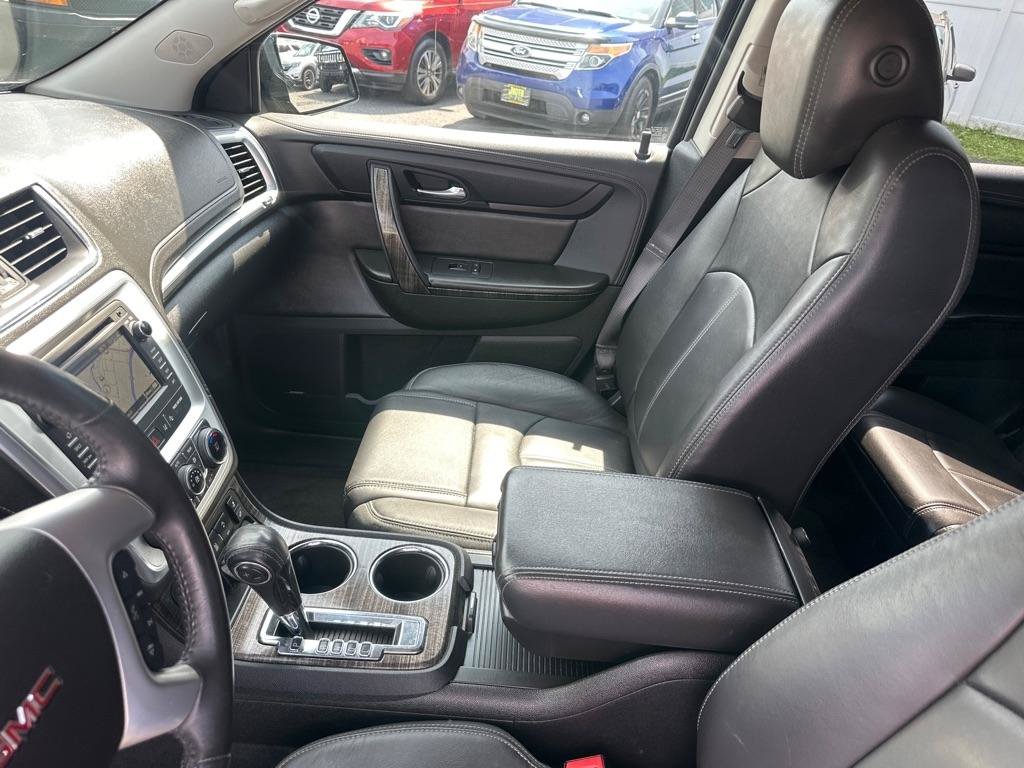 Used 2017 GMC Acadia Limited SLT AWD/4WD image 25