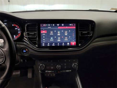 Used 2023 Dodge Durango GT image 25