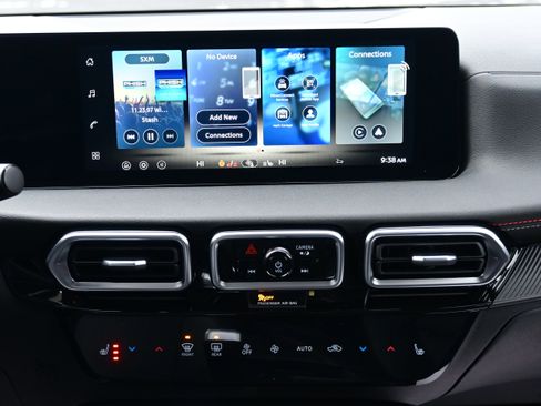 New 2026 Nissan Sentra SR w/ SR Premium Package image 16