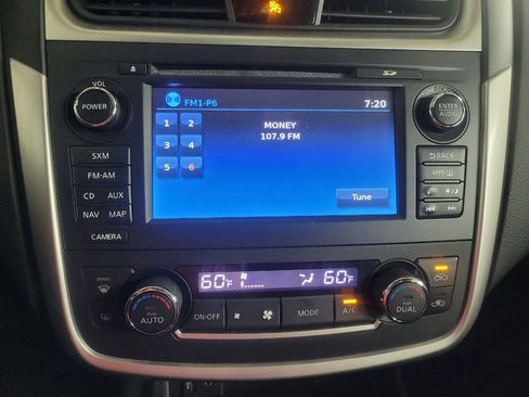 Used 2016 Nissan Altima 2.5 SL w/ 2.5 Technology Package FWD image 25