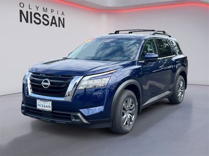New 2025 Nissan Pathfinder SV