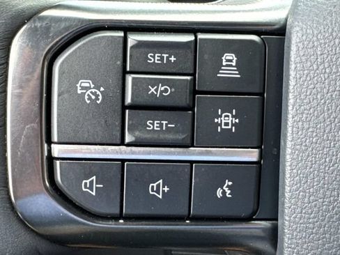 Used 2024 Ford F150 Platinum w/ Equipment Group 702A High AWD/4WD image 30