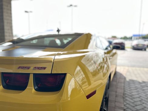 Used 2010 Chevrolet Camaro SS w/ RS Package RWD image 12