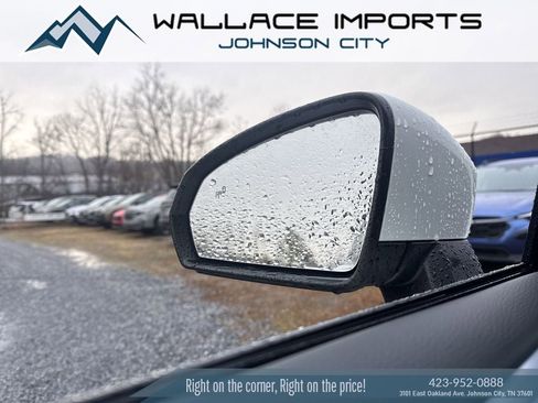 New 2026 Volkswagen Taos SE image 23