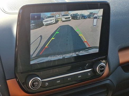 Used 2021 Ford EcoSport SE w/ SE Convenience Package image 19