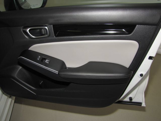 Used 2025 Honda Civic Sport Touring image 17
