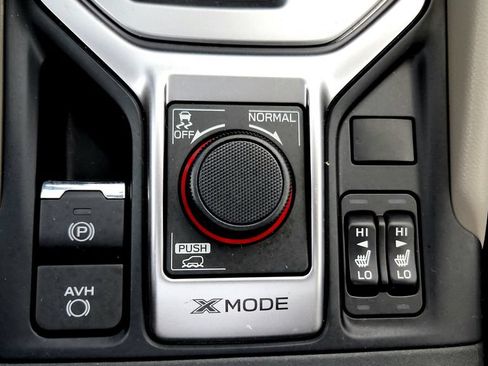 Used 2021 Subaru Forester Premium AWD/4WD image 35