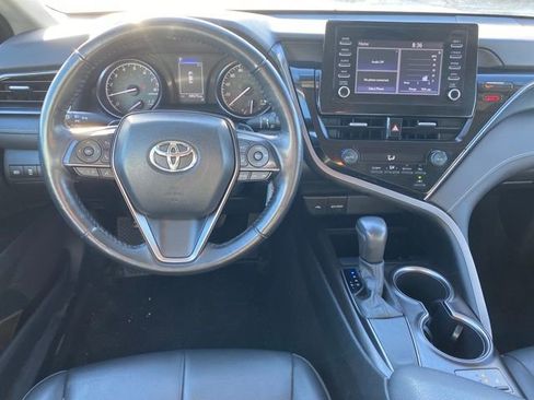 Used 2023 Toyota Camry SE image 7