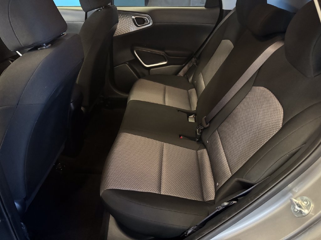 Used 2024 Kia Soul LX w/ Option Group 015 FWD image 20