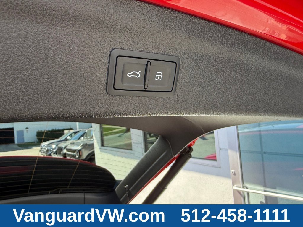 Used 2024 Audi Q3 2.0T Premium Plus AWD/4WD image 8