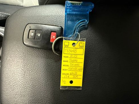 Used 2022 Toyota Tacoma TRD Off-Road RWD image 28