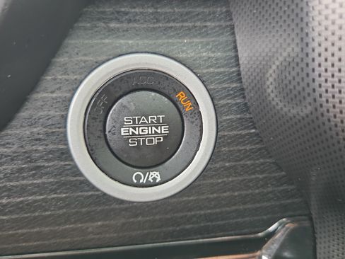 Used 2022 RAM 1500 Limited AWD/4WD image 21