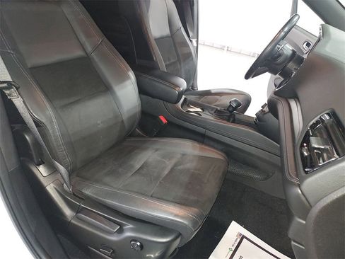 Used 2022 Dodge Durango GT image 30