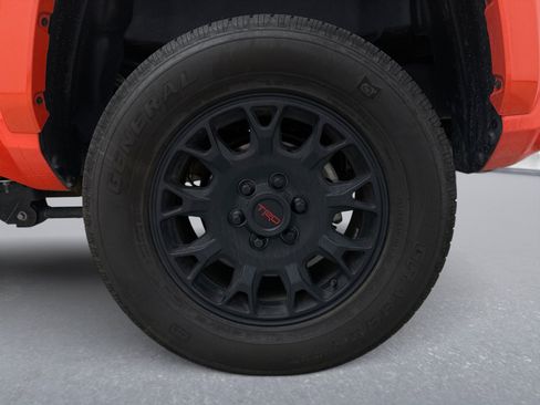Used 2024 Toyota Tacoma TRD Sport w/ TRD Sport Upgrade Package AWD/4WD image 21