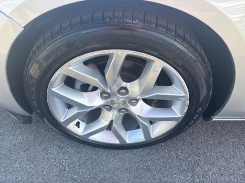 Used 2016 Chevrolet Impala LTZ image 10