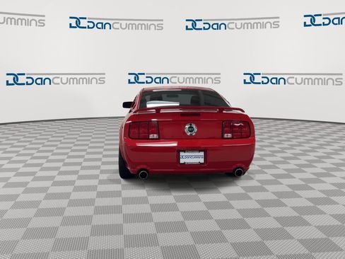 Used 2005 Ford Mustang GT RWD image 7