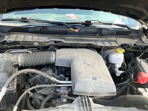 Used 2022 RAM 1500 Classic Warlock w/ Electronics Group AWD/4WD image 31