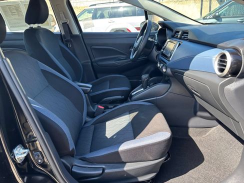 Used 2025 Nissan Versa SV FWD image 35
