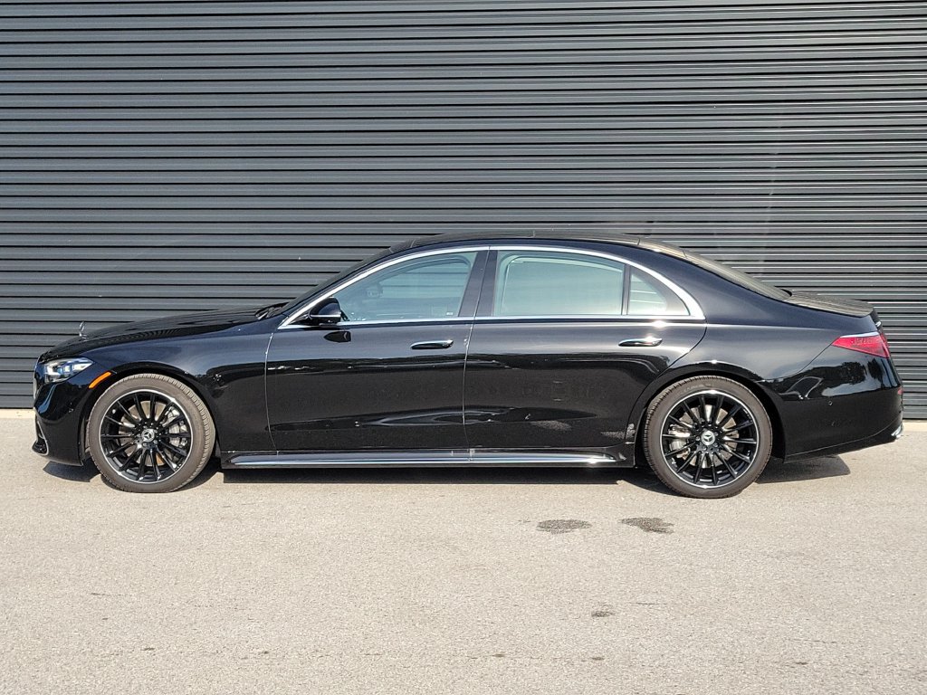 Used 2026 Mercedes-Benz S 500 4MATIC image 2