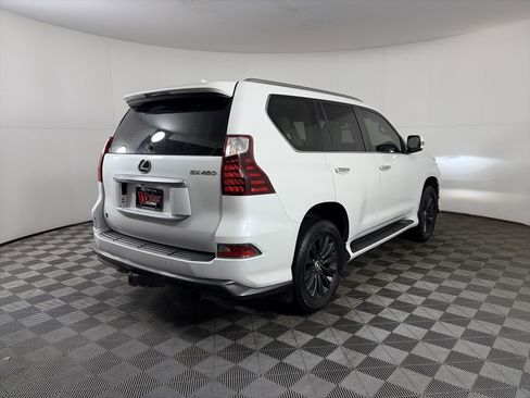 Used 2021 Lexus GX 460 Luxury w/ Sport Design Package image 21