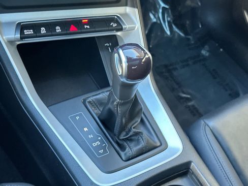 Used 2022 Audi Q3 2.0T Premium image 21