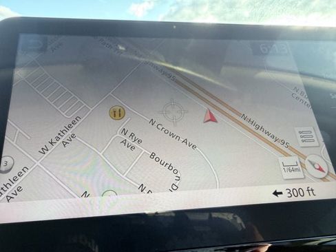 Certified 2021 Nissan Armada SL w/ Captain's Chairs Package image 12