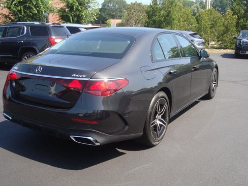 Used 2024 Mercedes-Benz E 350 4MATIC Sedan image 24