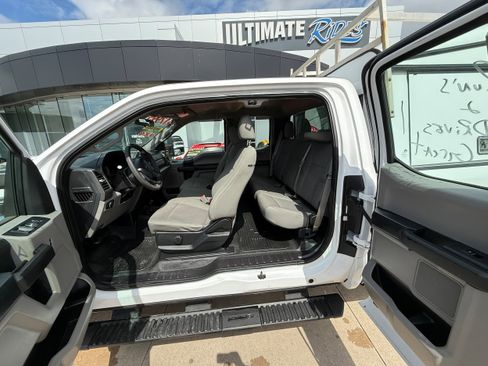 Used 2017 Ford F350 XL w/ Power Equipment Group image 5