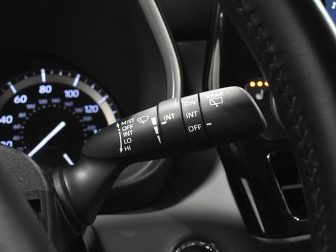 Used 2022 Toyota Highlander XLE image 15