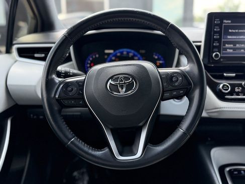 Used 2019 Toyota Corolla XSE FWD image 11