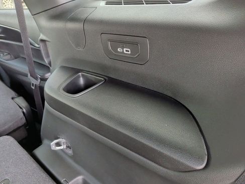 New 2025 Jeep Grand Cherokee L Altitude image 45