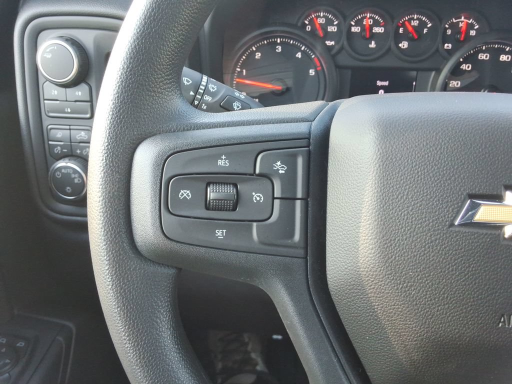 New 2026 Chevrolet Silverado 2500 Custom w/ Custom Value Package AWD/4WD image 25