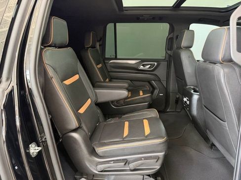 Used 2022 GMC Yukon XL AT4 AWD/4WD image 19