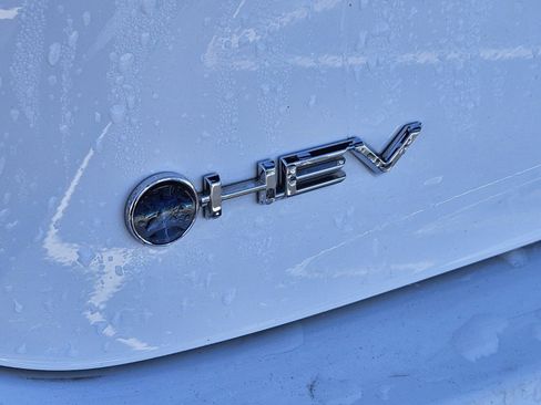 Used 2025 Toyota Camry LE image 16