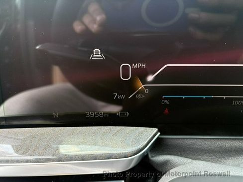 Used 2025 Cadillac Escalade IQ Sport 2 AWD/4WD image 18