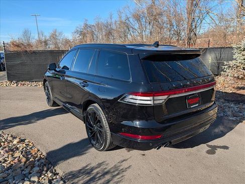 Used 2023 Lincoln Aviator Reserve w/ Equipment Group 201A image 3