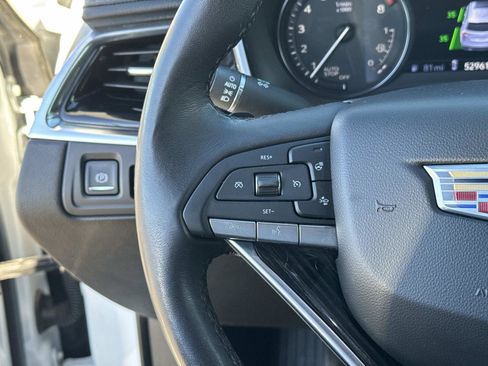 Used 2021 Cadillac XT6 Premium Luxury image 33