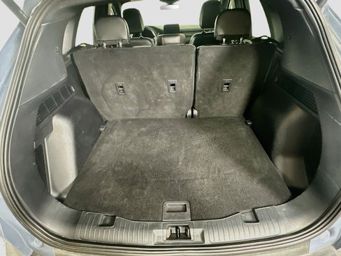 Used 2025 Ford Escape ST-Line Select AWD/4WD image 28