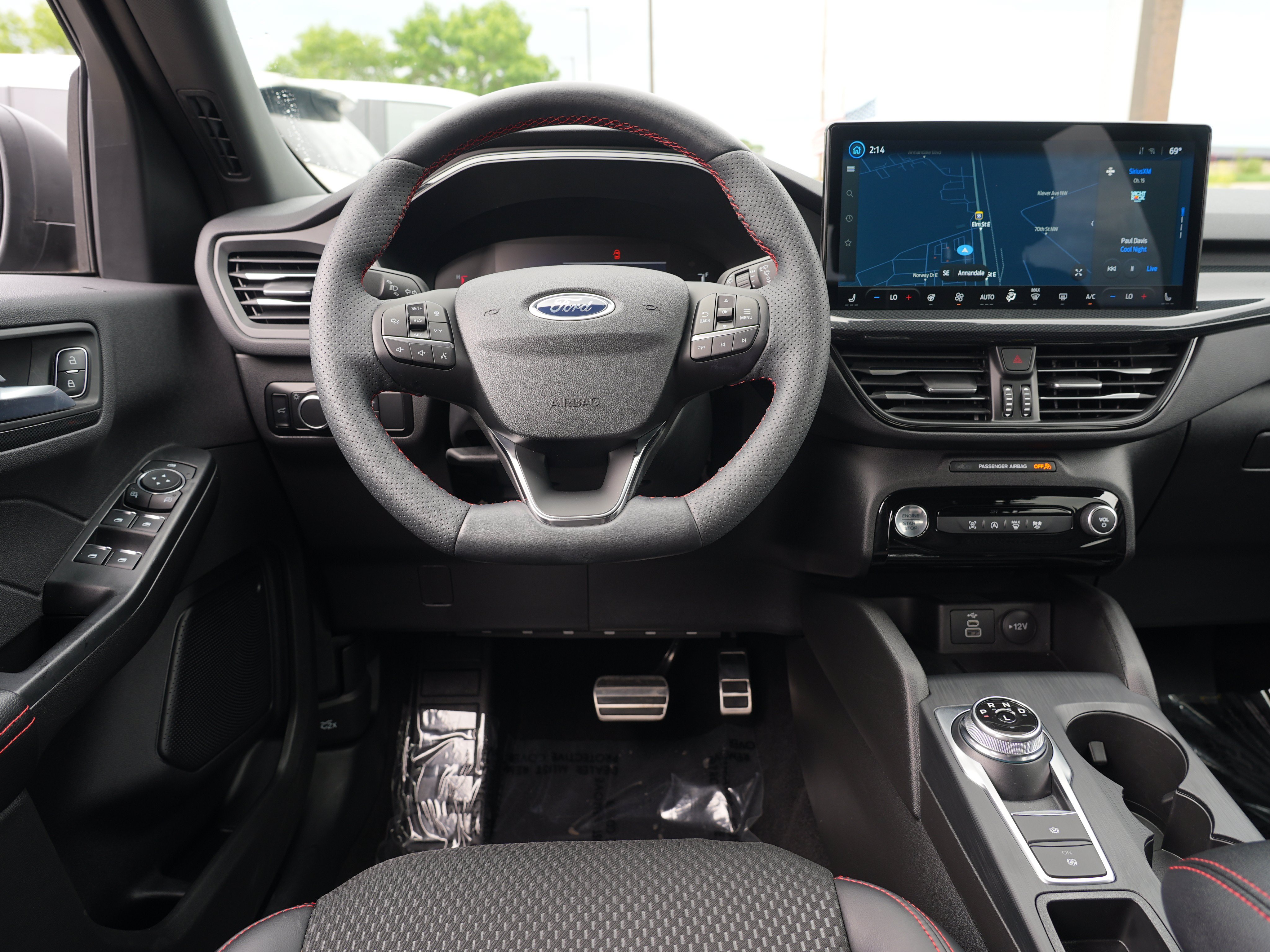 Used 2024 Ford Escape ST-Line w/ Tech Pack #1 AWD/4WD image 22