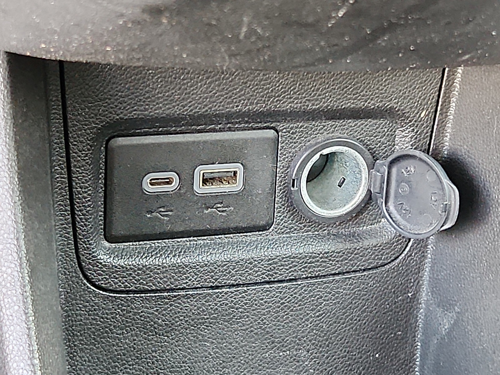 Used 2022 Chevrolet Spark LT FWD image 24