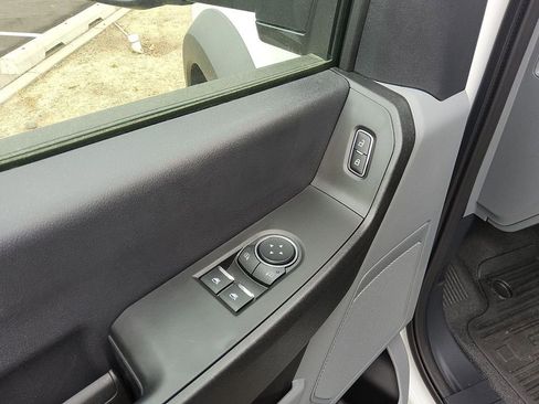 Used 2024 Dodge Durango XL w/ XL Chrome Package image 7