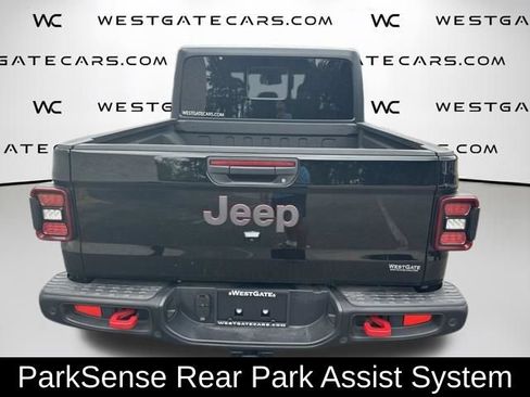 Used 2026 Jeep Gladiator Rubicon w/ Safety Group AWD/4WD image 10