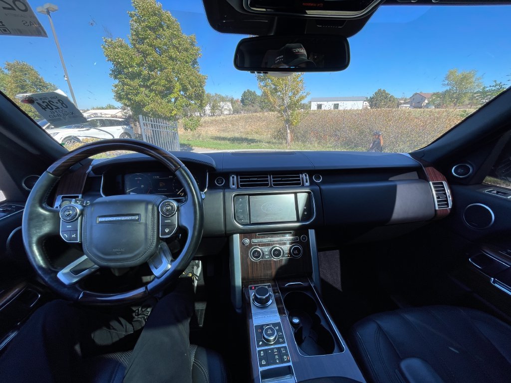 Used 2016 Land Rover Range Rover HSE AWD/4WD image 4