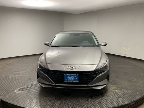 Used 2023 Hyundai Elantra Blue w/ Preferred Accessory Package image 2