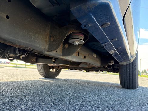 Used 2015 Chevrolet Silverado 1500 W/T RWD image 33