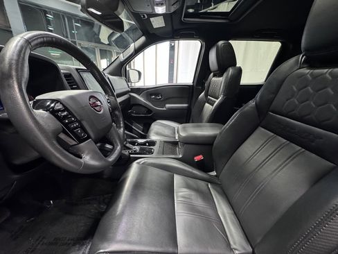 Certified 2022 Nissan Frontier PRO-4X w/ Pro-4X Premium Package image 17