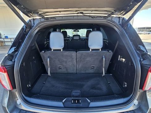 Certified 2020 Ford Explorer XLT w/ Equipment Group 202A image 16