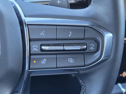 Used 2026 GMC Terrain Elevation w/ Technology Package II image 25