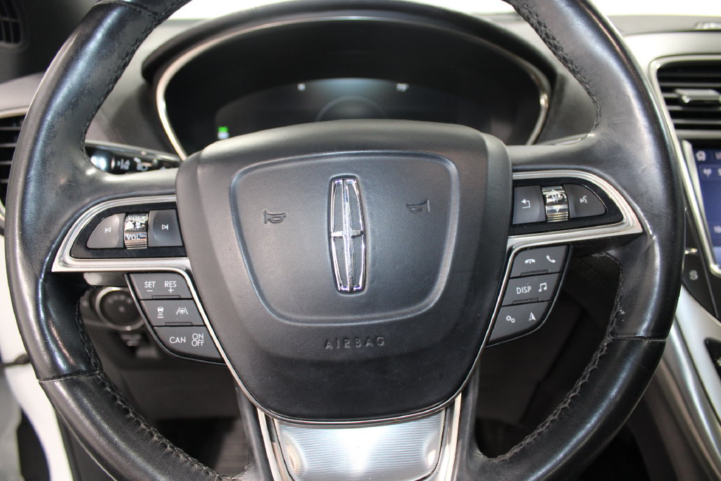 Used 2020 Lincoln Nautilus Reserve w/ Equipment Group 201A FWD image 34