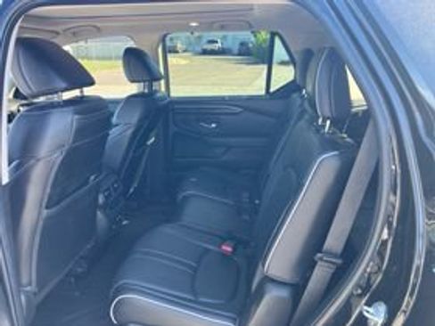 Used 2023 Honda Pilot Elite image 11